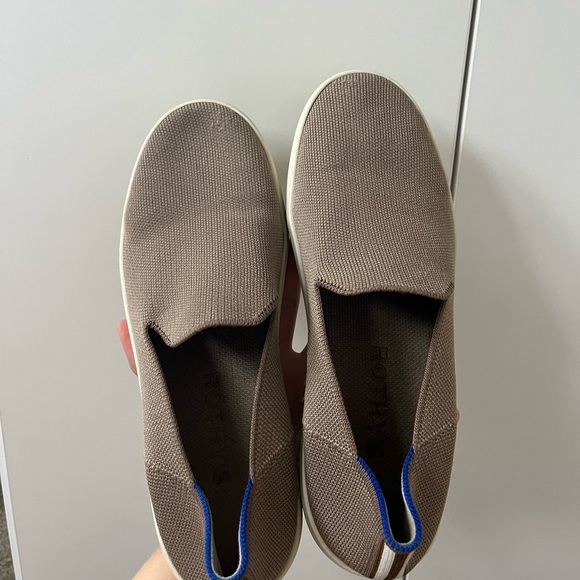 Rothys The Original Sneaker Slip On Light Browns Flats Shoes Women's Size 10 - Picture 2 of 5